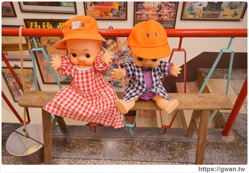 [台中美食●西區] 窩巷 -- 邪惡的抹茶流沙千層與酒杯甜點、各式塔類 | 食尚玩家推薦