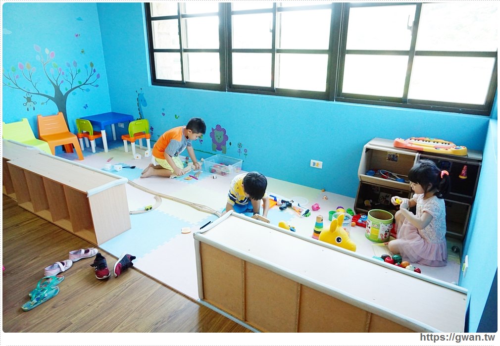 [馬祖美食●北竿] 亞特森林咖啡坊-- 喝一口幸福的藍眼淚，順便把藍眼淚果凍吃下肚 | 愛玩客推薦