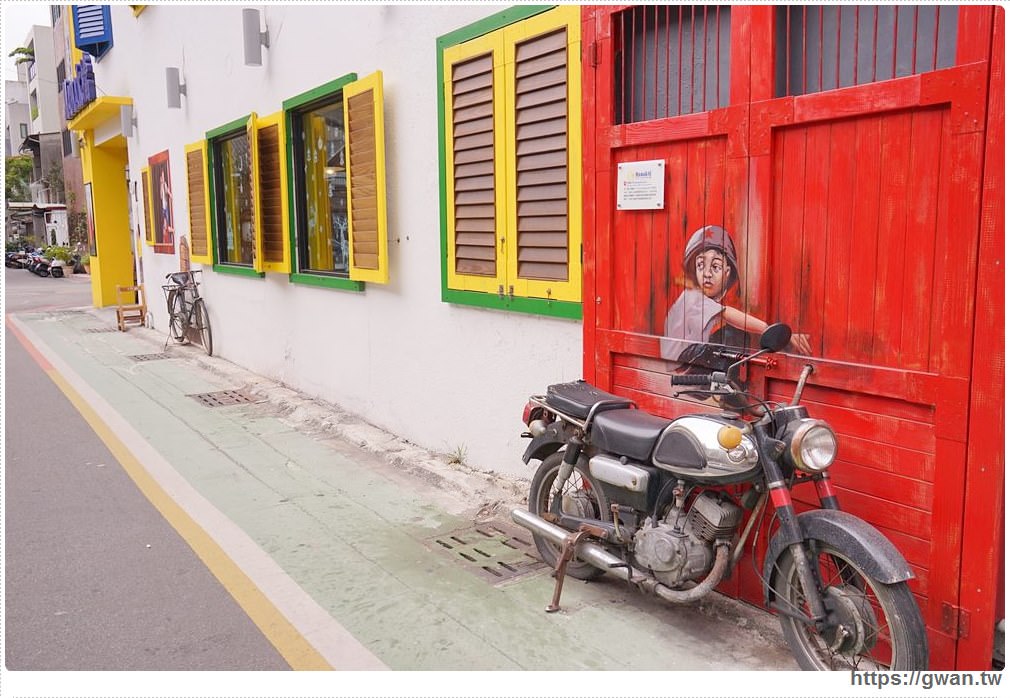 台中MAMAk檔星馬料理 -- 不出國也能一秒到馬來西亞 | MAMAK檔是餐廳也是打卡景點