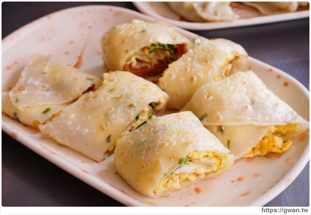 台東春牛豆漿大王早點 | 鴨母寮市場旁，開幕一年等不到各大電視台採訪的早餐店