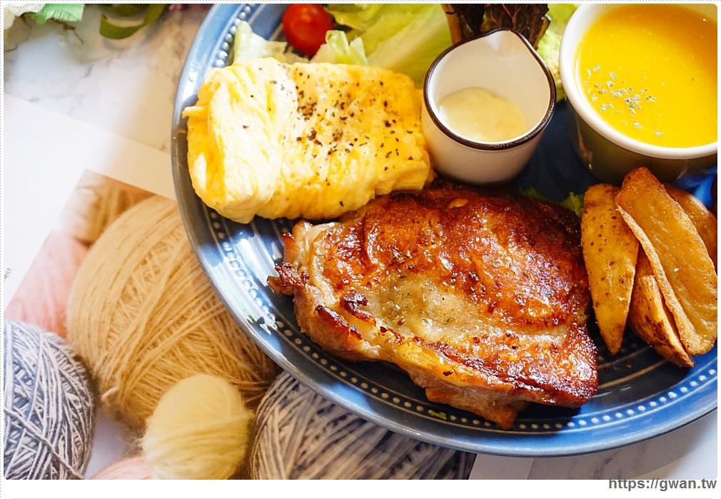 [樹林咖啡廳] Niko Niko Cafe | 超萌花栗鼠下午茶限量供應，北大特區乾燥花咖啡廳