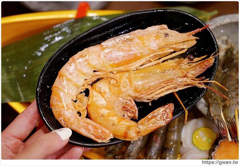 極禾優質鍋物蘆洲店｜全新升級一人也能品嚐鴛鴦鍋，甜品、霜淇淋吃到飽，宵夜時段再九折！