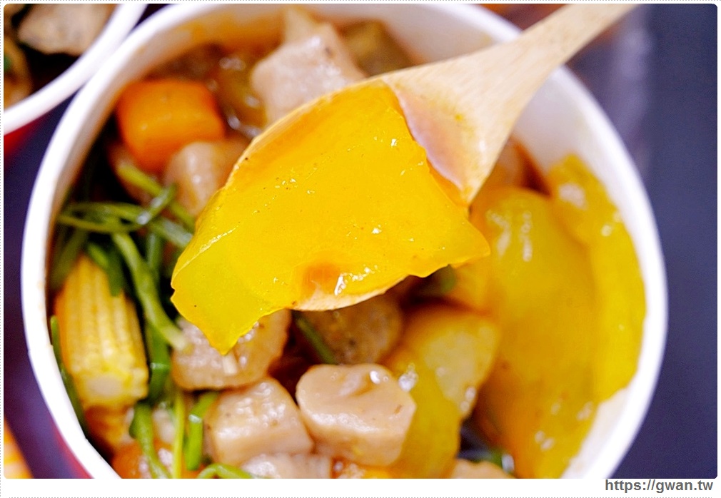 台中首見粉粿芋圓麻辣燙你吃過了嗎？一中小不點麻辣燙人潮大暴走