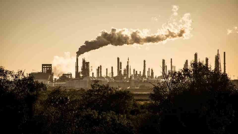 Climate change and air pollution two problems that are interrelated