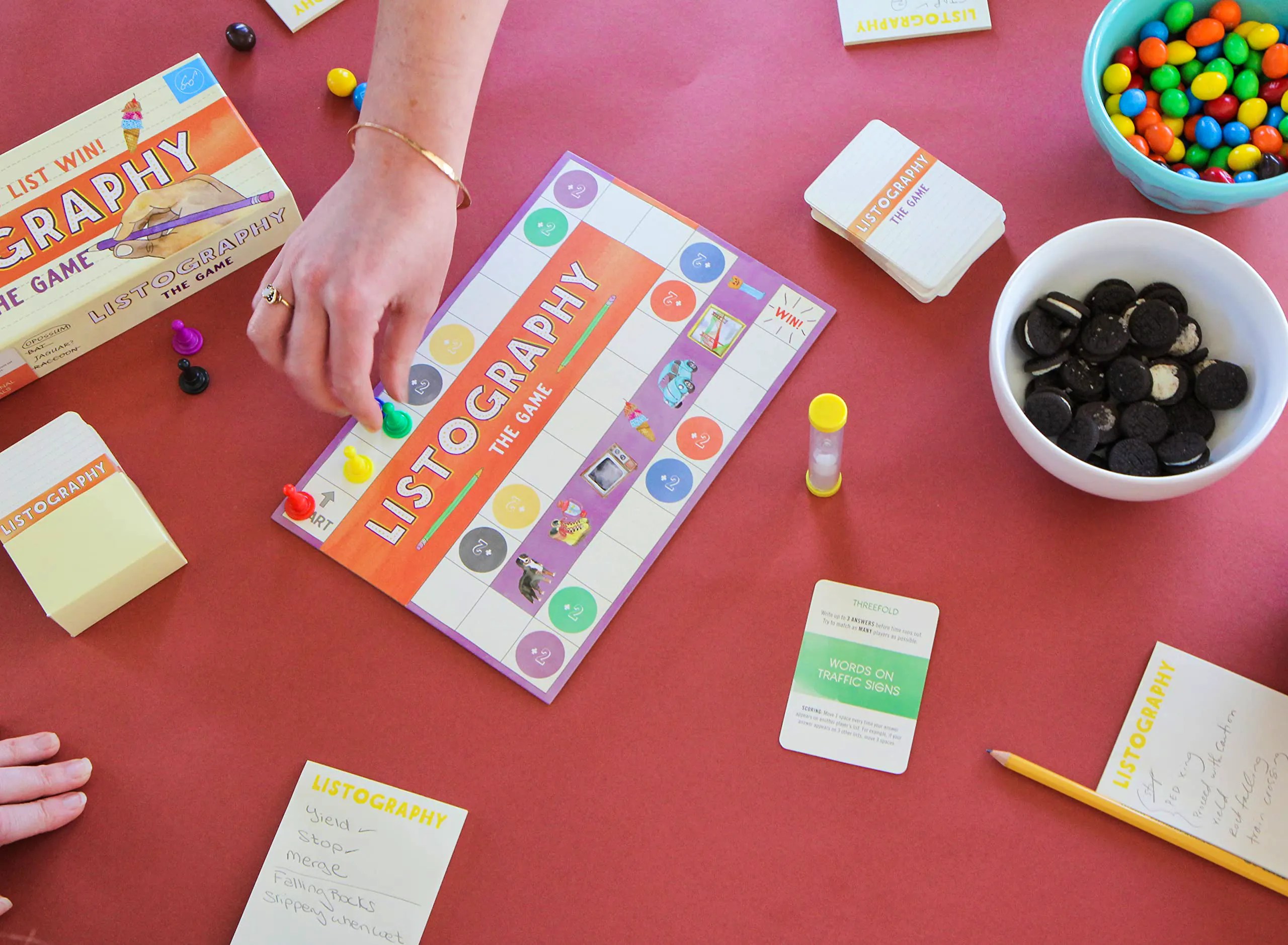 9 Of The Best Modern Classic Board Games To Play