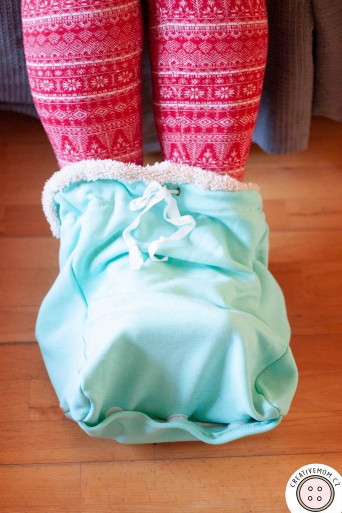 DIY Feet Warmer with a Pocket for a Heat Pad Keep Your Feet Cozy All