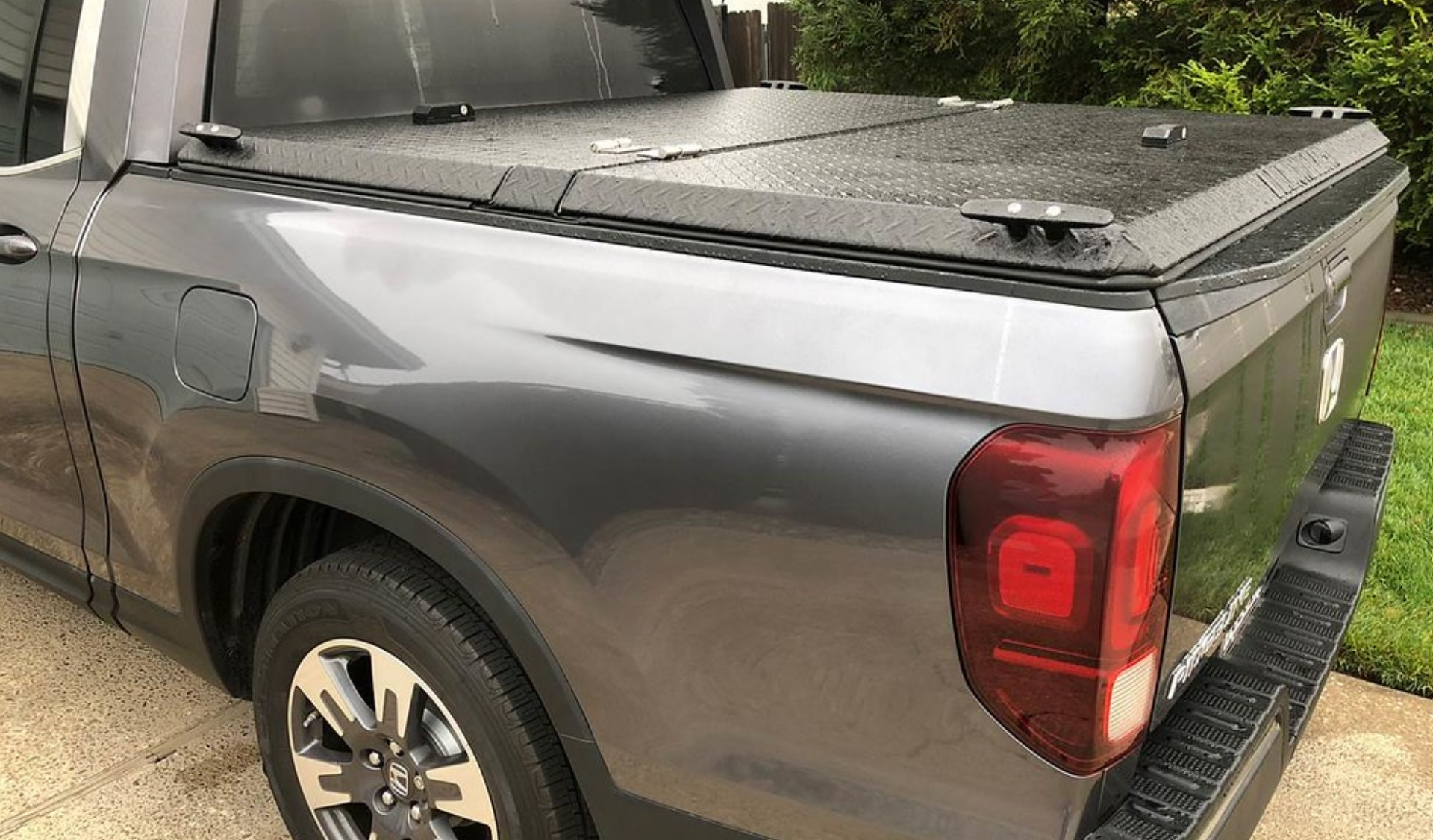 Bed Covers Jacksonville's Truck Accessory Leader