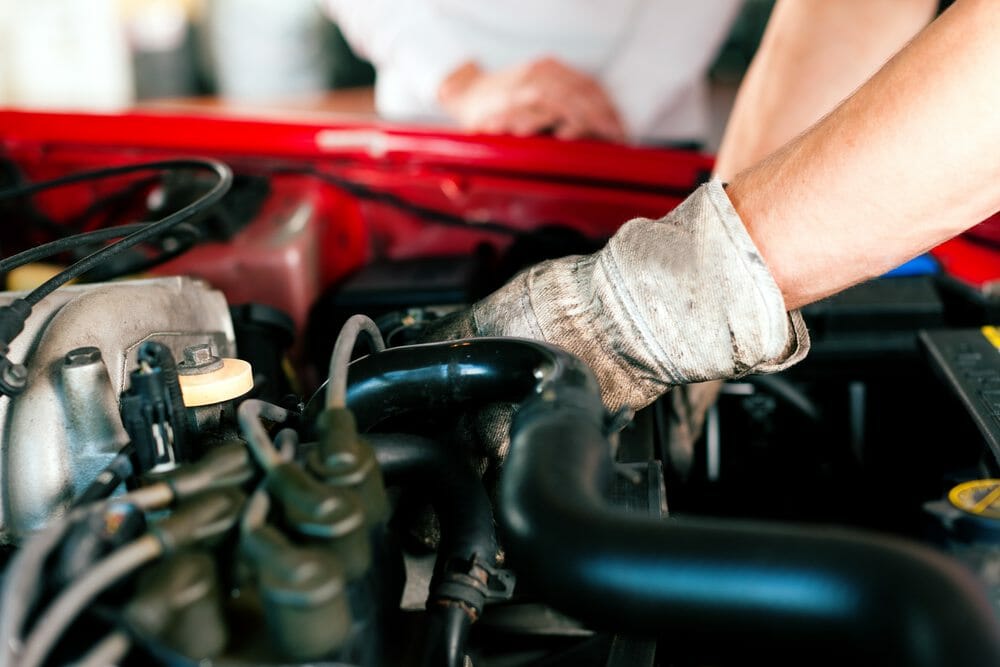 Should You Choose an Auto Repair Shop or Do Your Vista Auto Maintenance