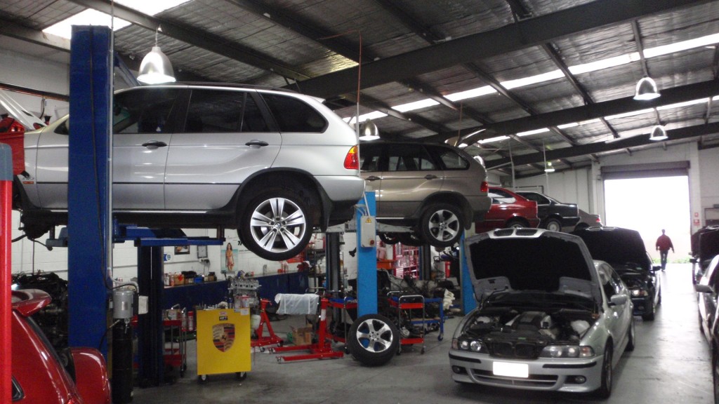 Common Advantages of Vista Car Repair Shops Golden Wrench Automotive