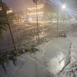 Supertifón Ragasa inunda y arrasa un restaurante en Hong Kong