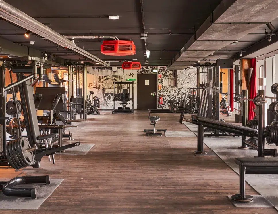 JOHN REED Fitness Potsdam GYMSIDER