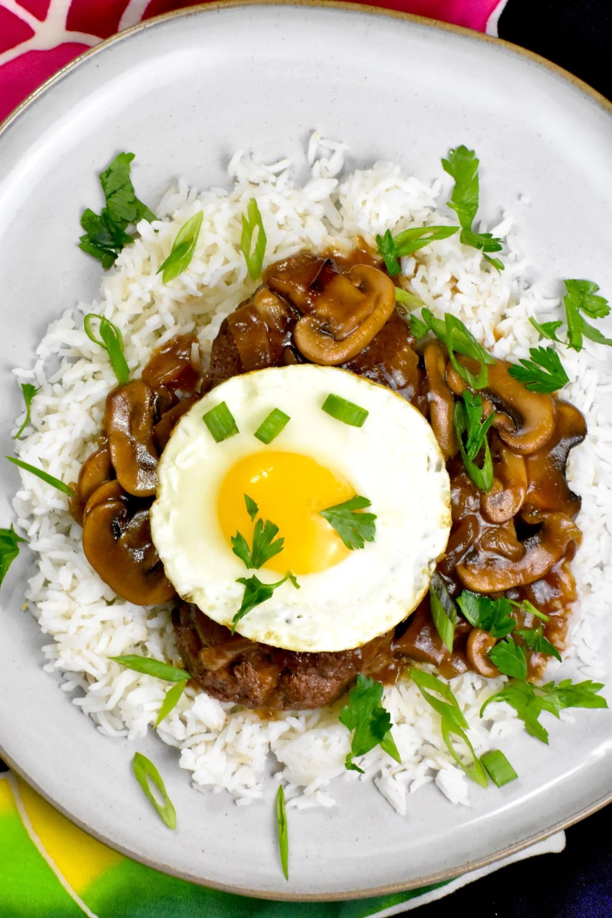 Loco Moco (Hawaiian Beef Patty with Gravy)