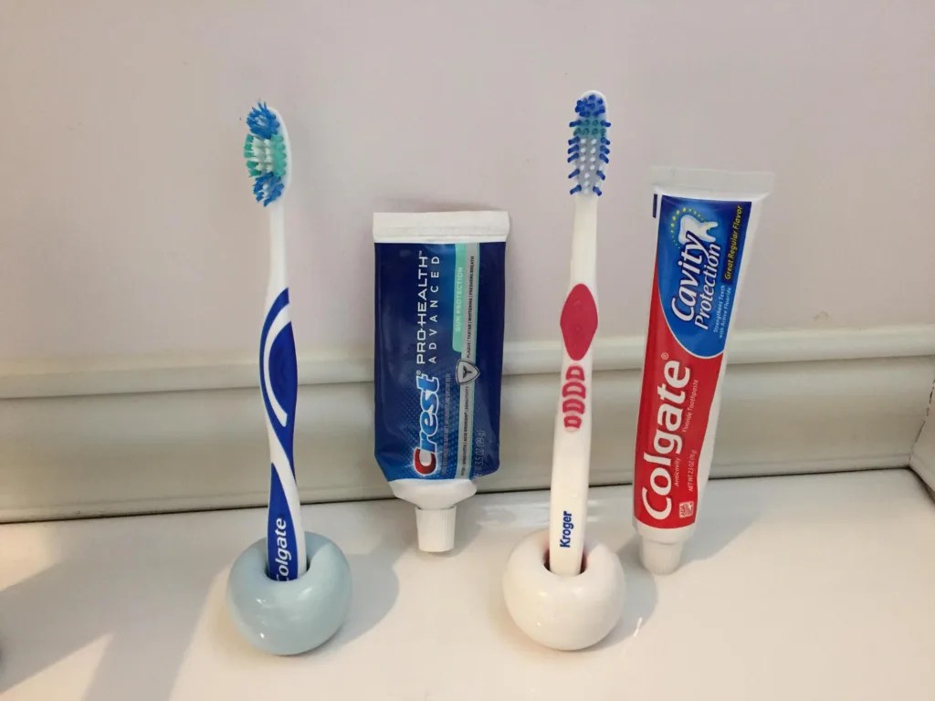 Crest vs Colgate Which Toothpaste Comes Out On Top?