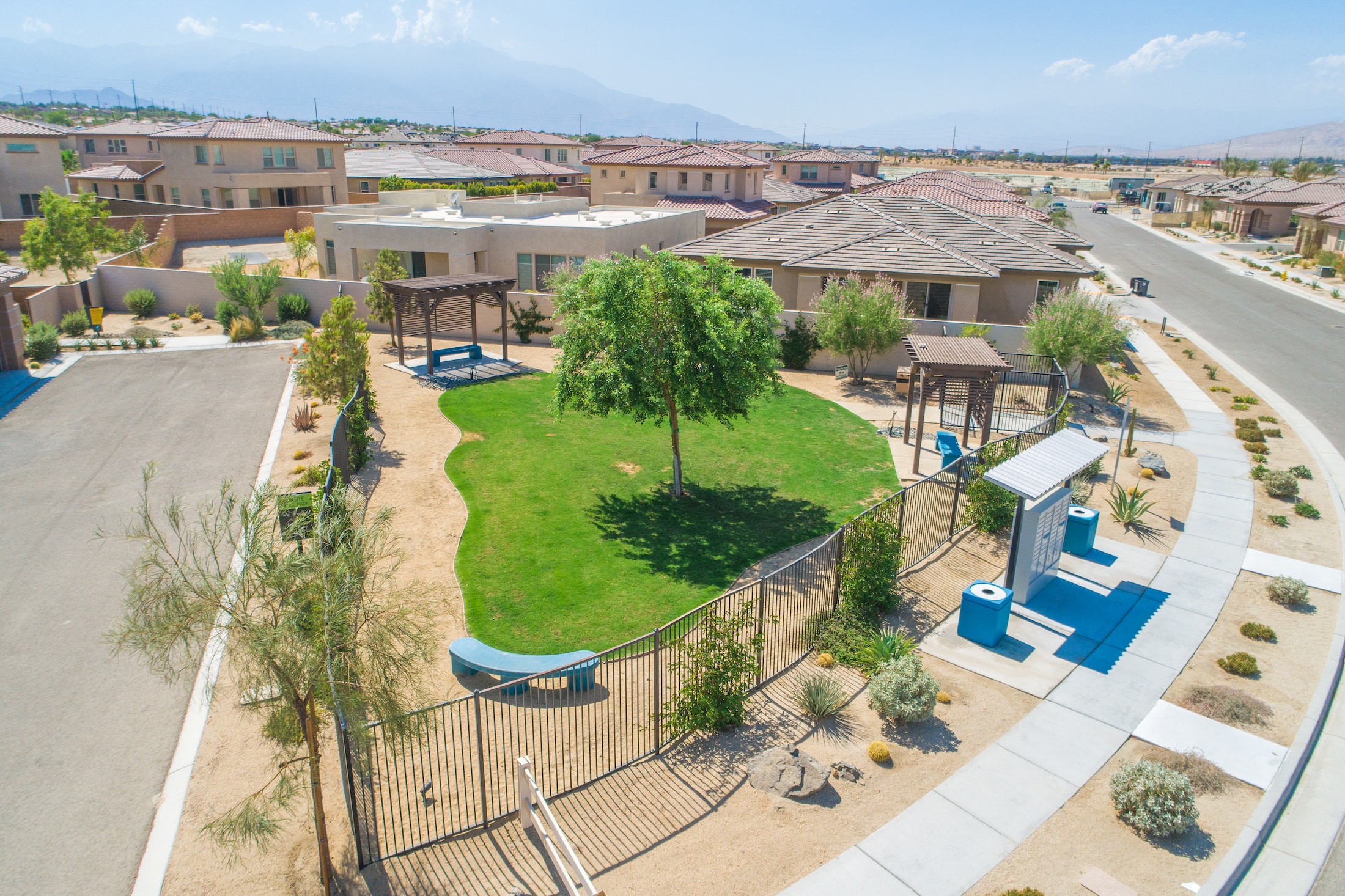 H2O Landscape & Maintenance Genesis Millennium Palm Desert