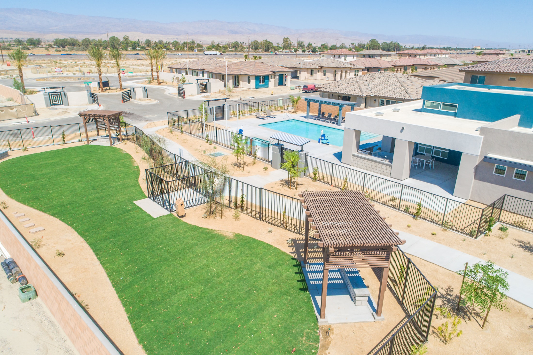 H2O Landscape & Maintenance Genesis Millennium Palm Desert