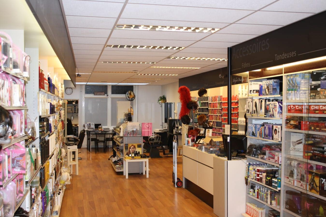 Kapperswinkel Bezoek onze kapperswinkel ook online