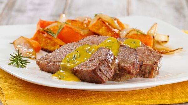 Colita de cuadril al horno con mostaza en papel aluminio Carne al horno