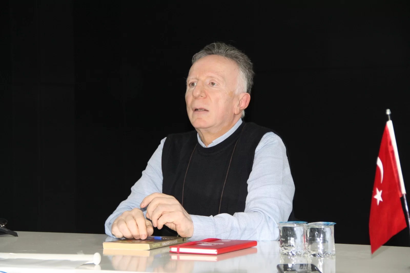 ‘BU KİTAPTA HERŞEY VAR’ Yalova Haberci Gazetesi