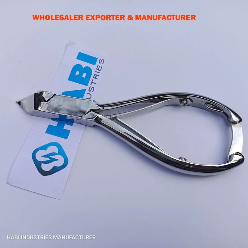 Wholesale Moon Shape Blade Nail Cutter EXPORTER