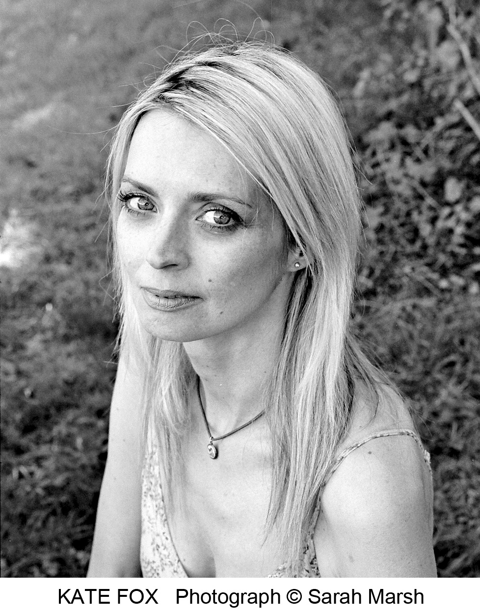 Watching the English The International Bestseller Revised and Updated