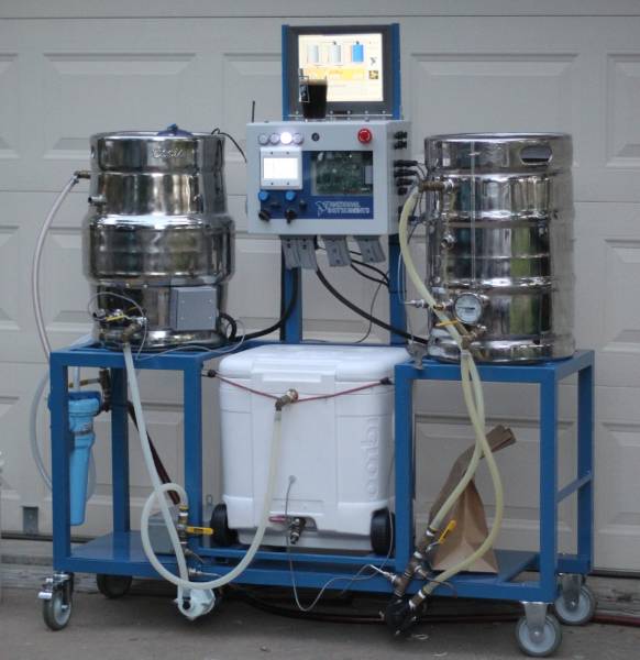 Automated Home Brewing System Has An Insanely Professional Controller