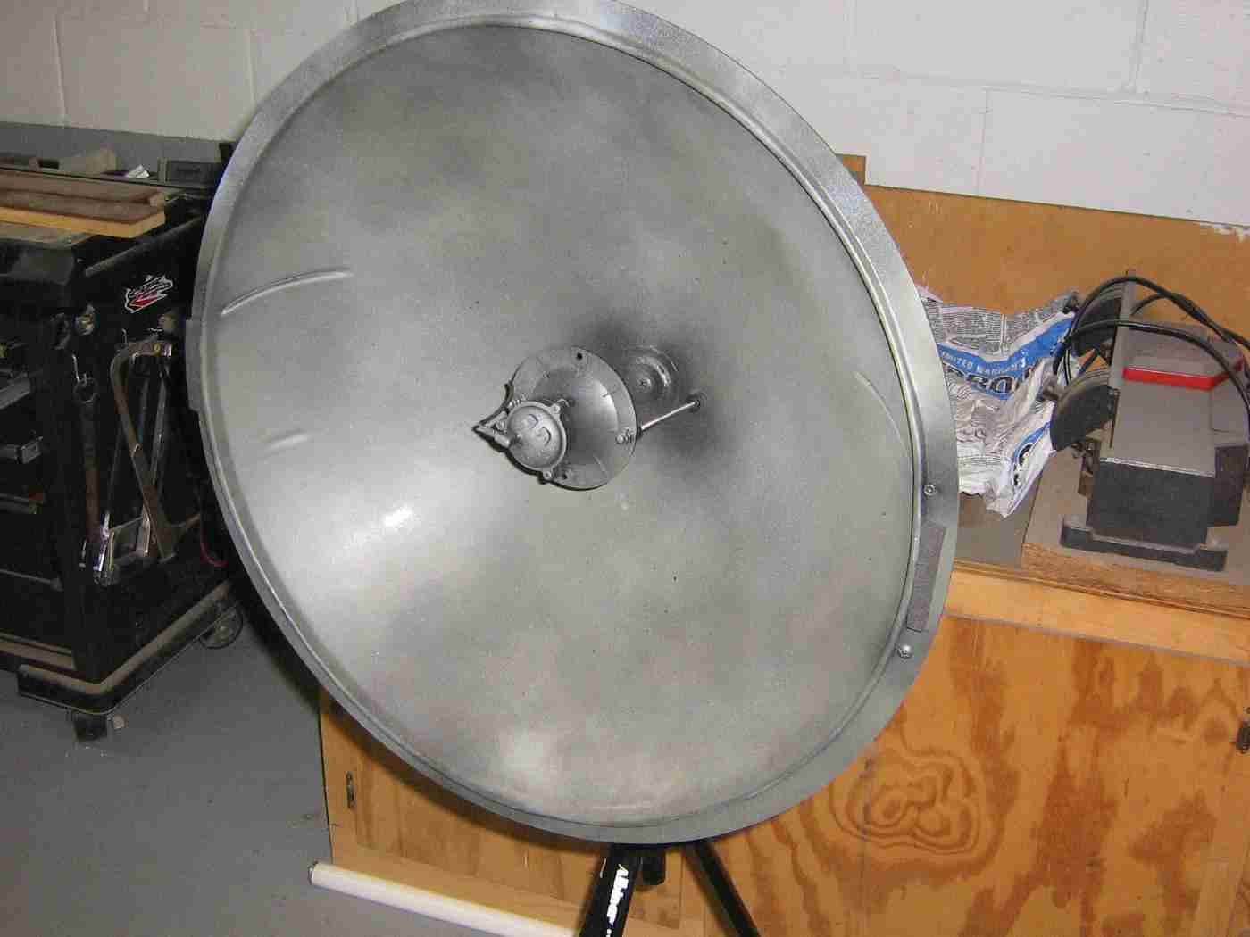 Roll Your Own Parabolic Microphone Hackaday