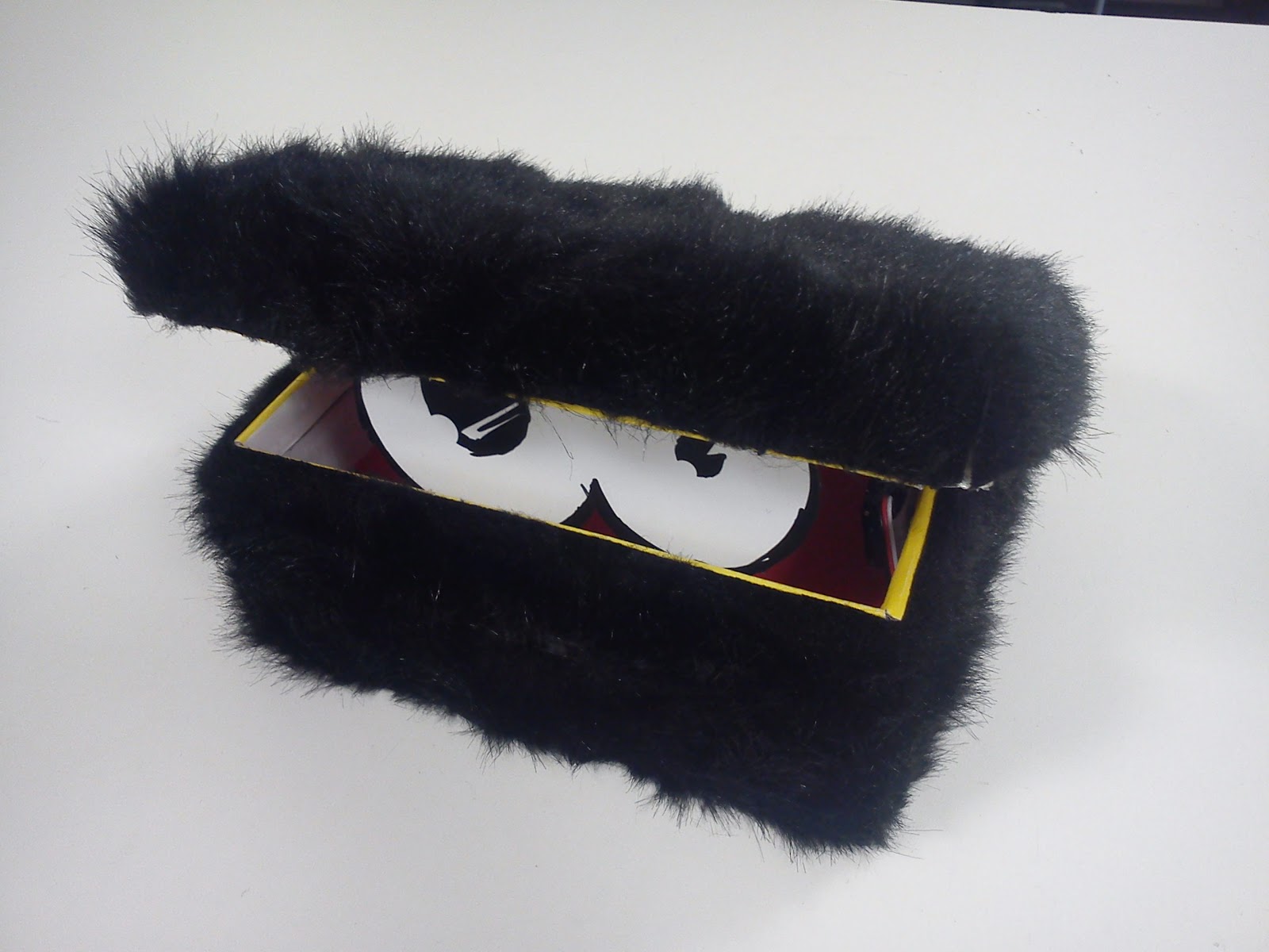 Halloween Props Monster In A Box Hackaday