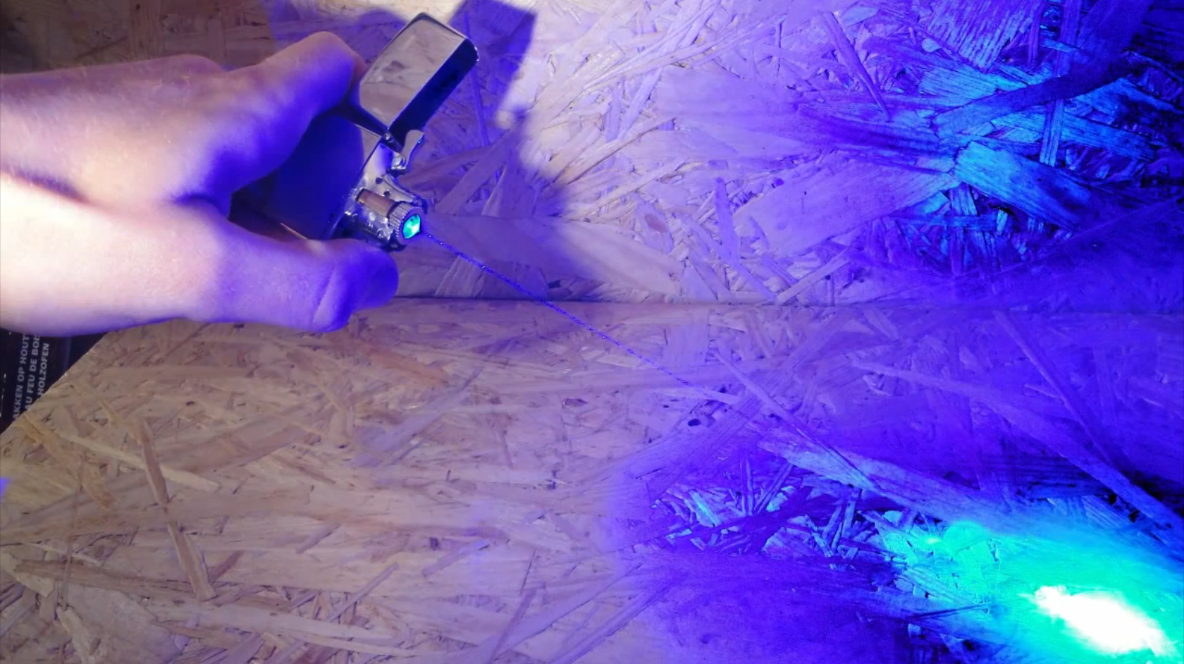 Laser Cigarette Lighter Makes Smoking Even More Dangerous Hackaday