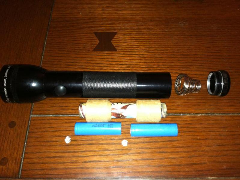 Maglite 18650 Battery Conversion Hackaday