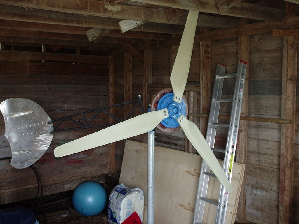 7Foot DIY Wind Turbine Proves Size Matters Hackaday