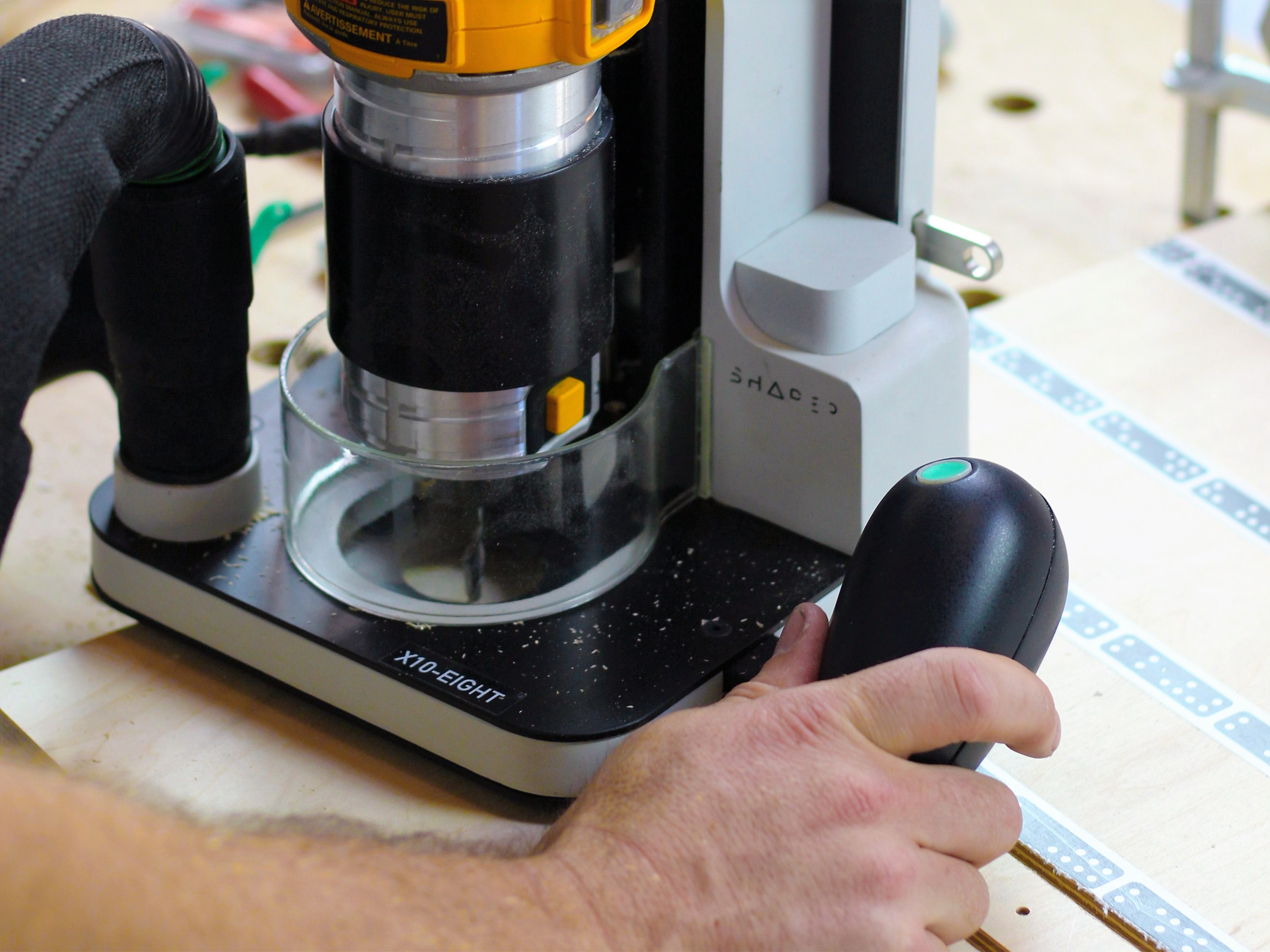 HandsOn The Shaper Origin A Tool That Changes How We Build Hackaday