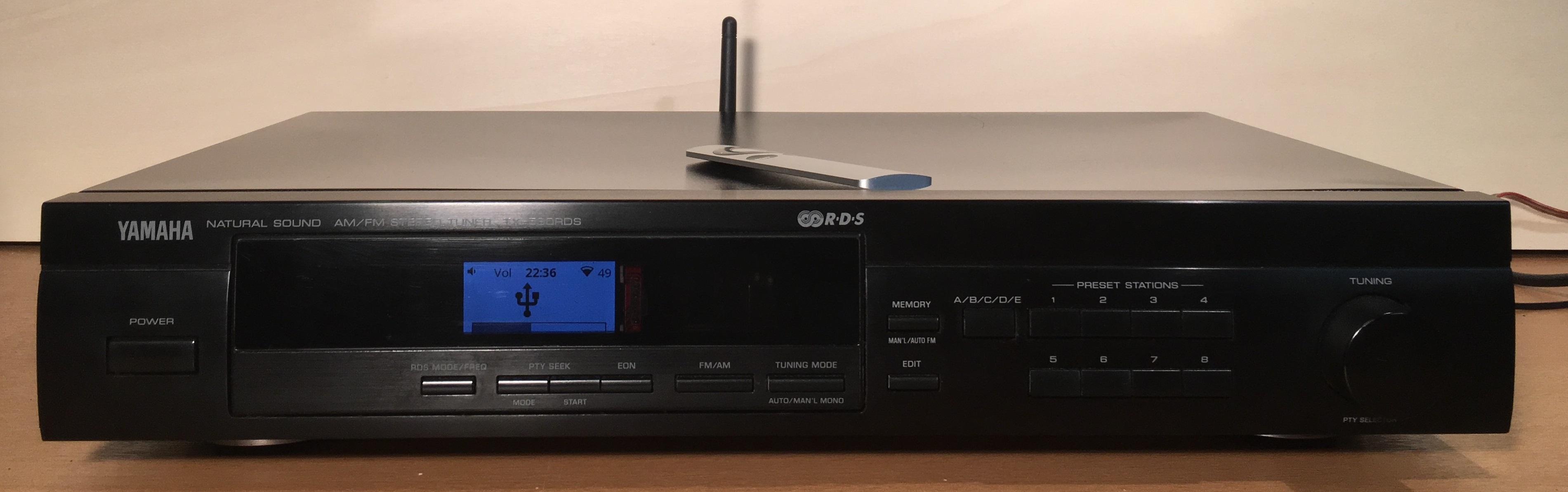 Raspberry Pi Radio Streaming Service Guts Yamaha Shelf System Hackaday