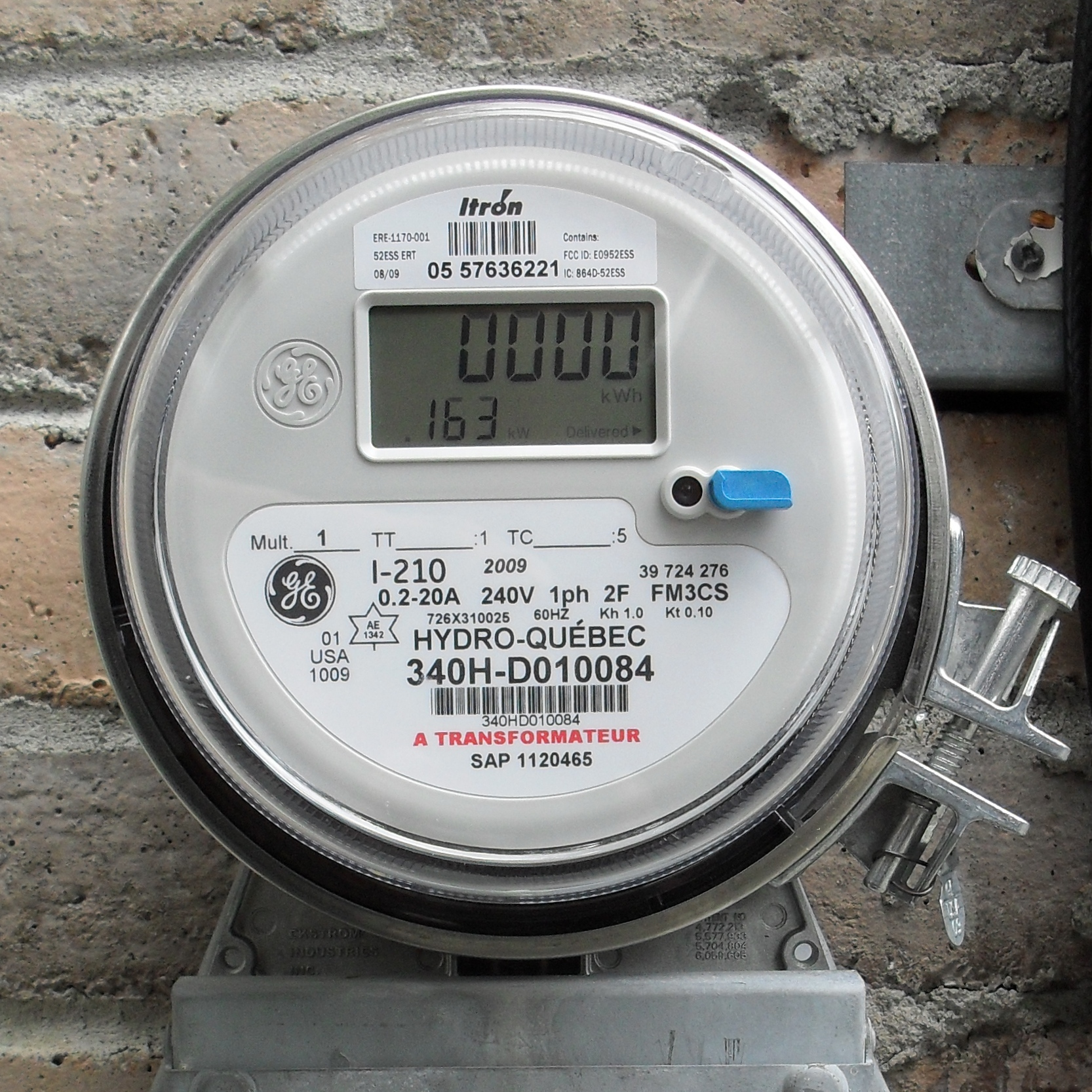 Hydro_Quebec_meter_solid_statecropped Hackaday