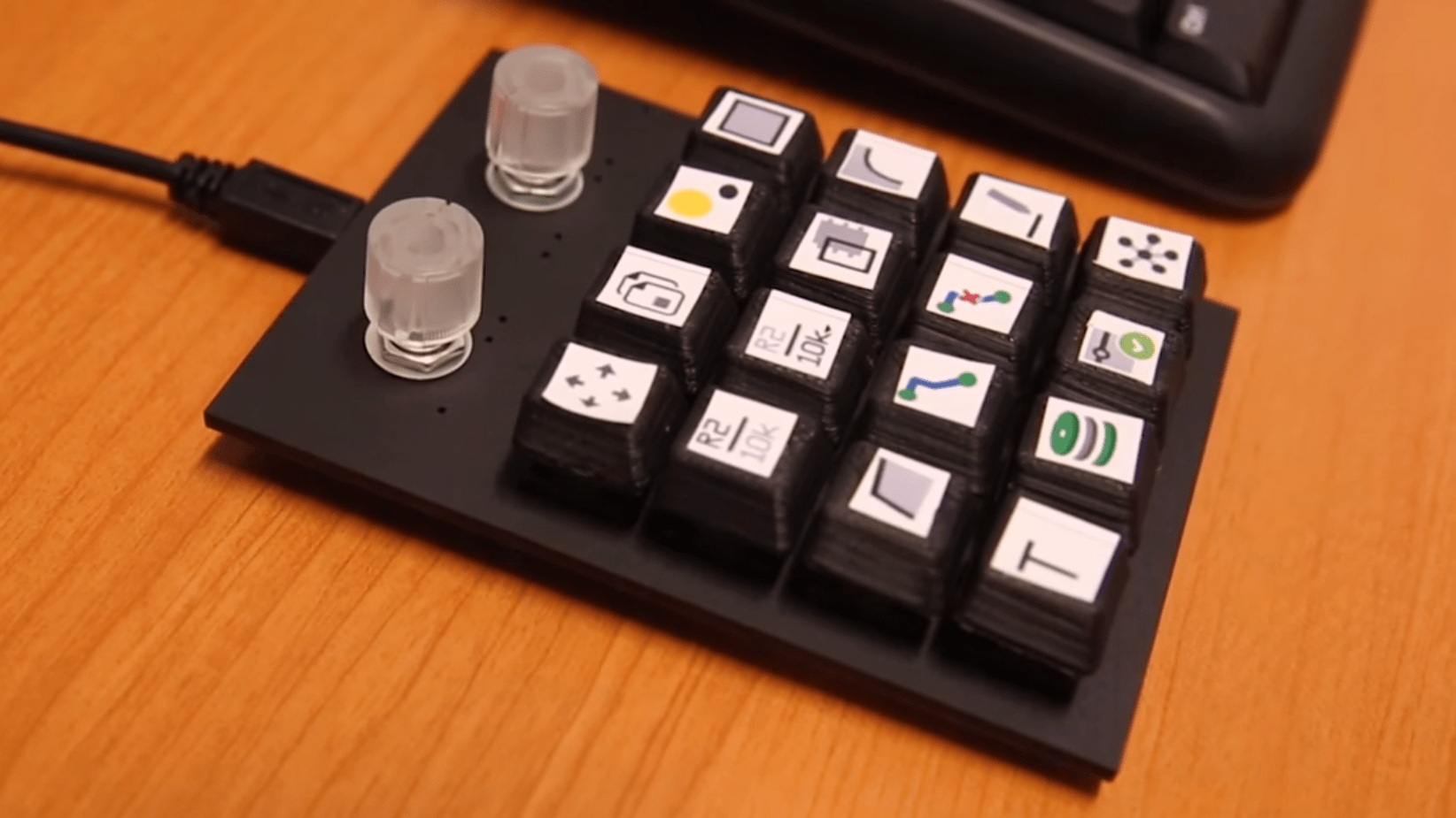 DIY Shortcut Keyboard Hackaday