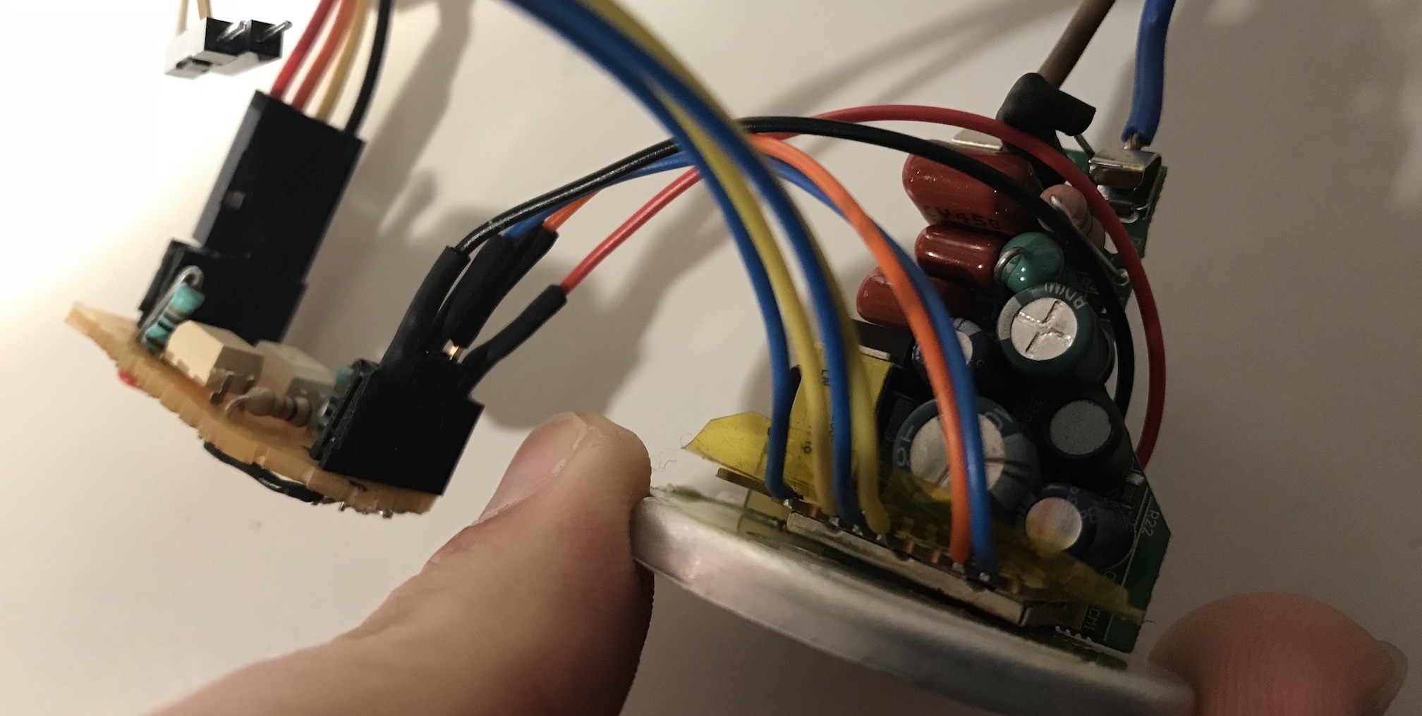 Hacking The IKEA Trådfri Light Bulb Hackaday