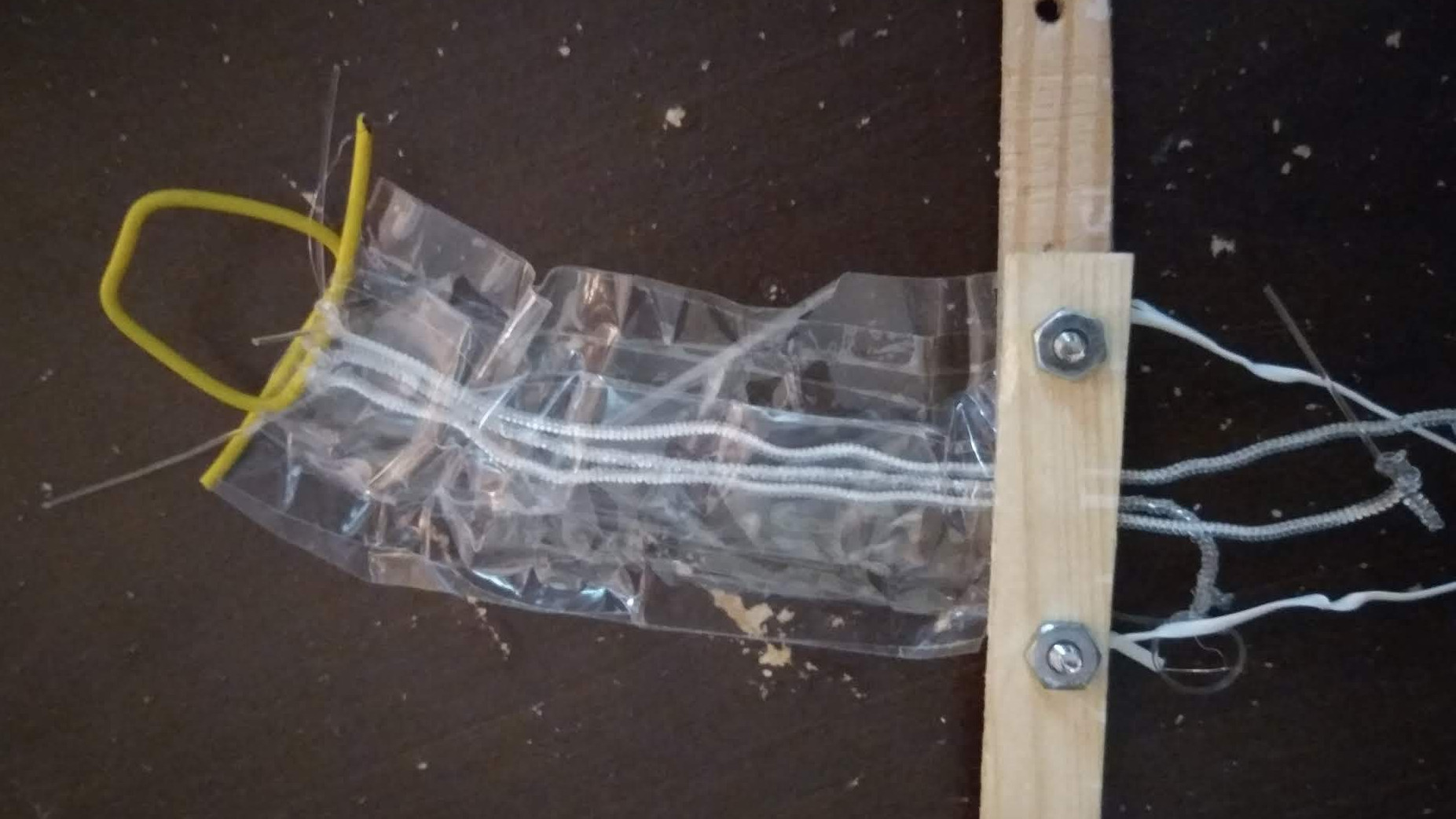 Robotic Muscles From Fishing Line And Nichrome Hackaday