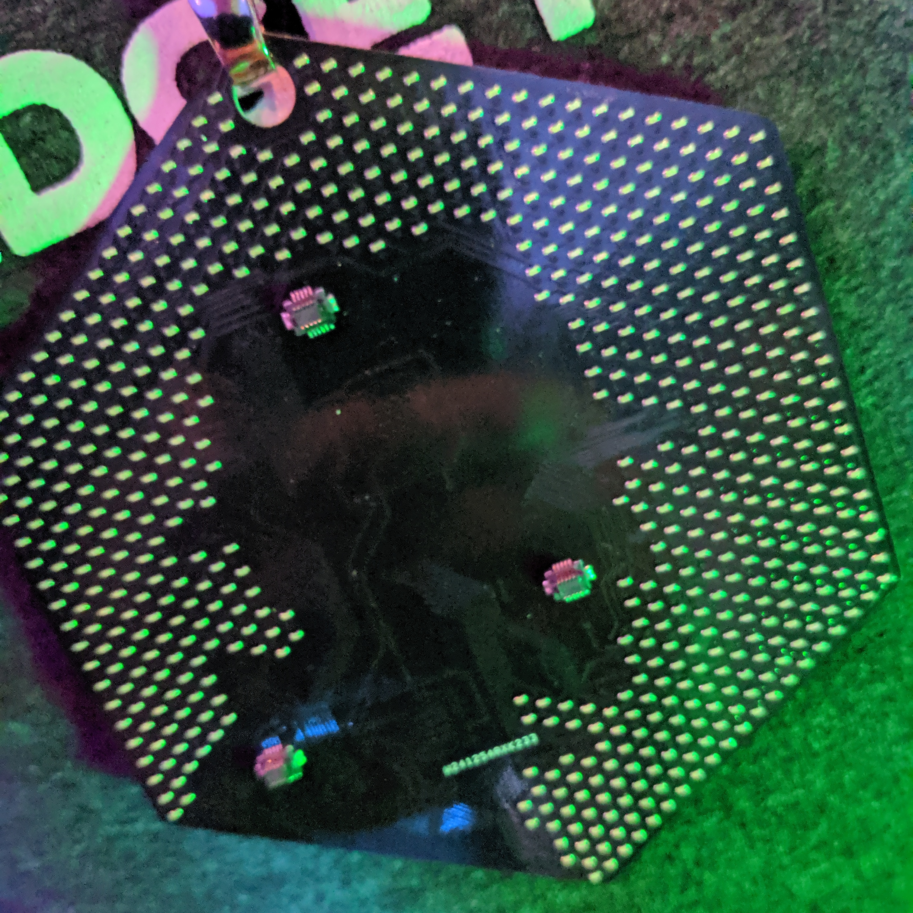 Badge with top section removed