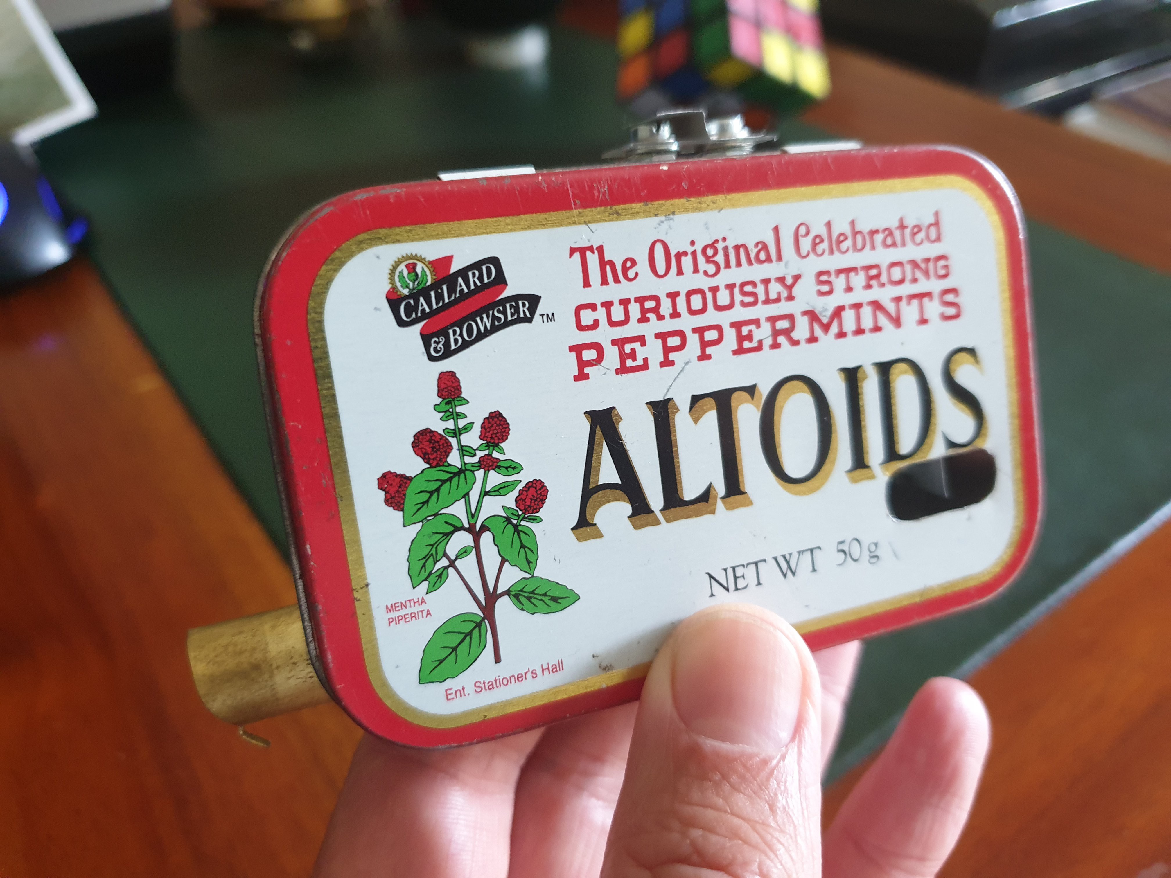 The World’s Smallest Vacuum In An Altoids Tin Hackaday