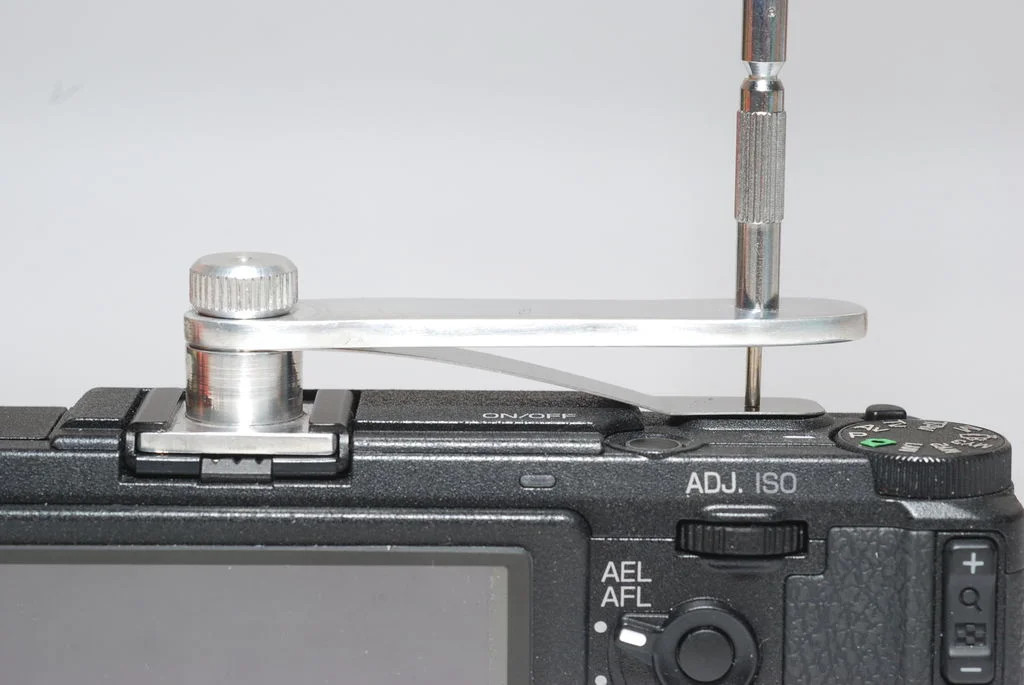 A Mechanical Shutter Release For A Digital Camera Hackaday