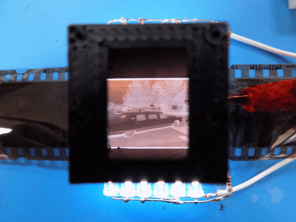 Film Negative Viewer Has Many Positives Hackaday