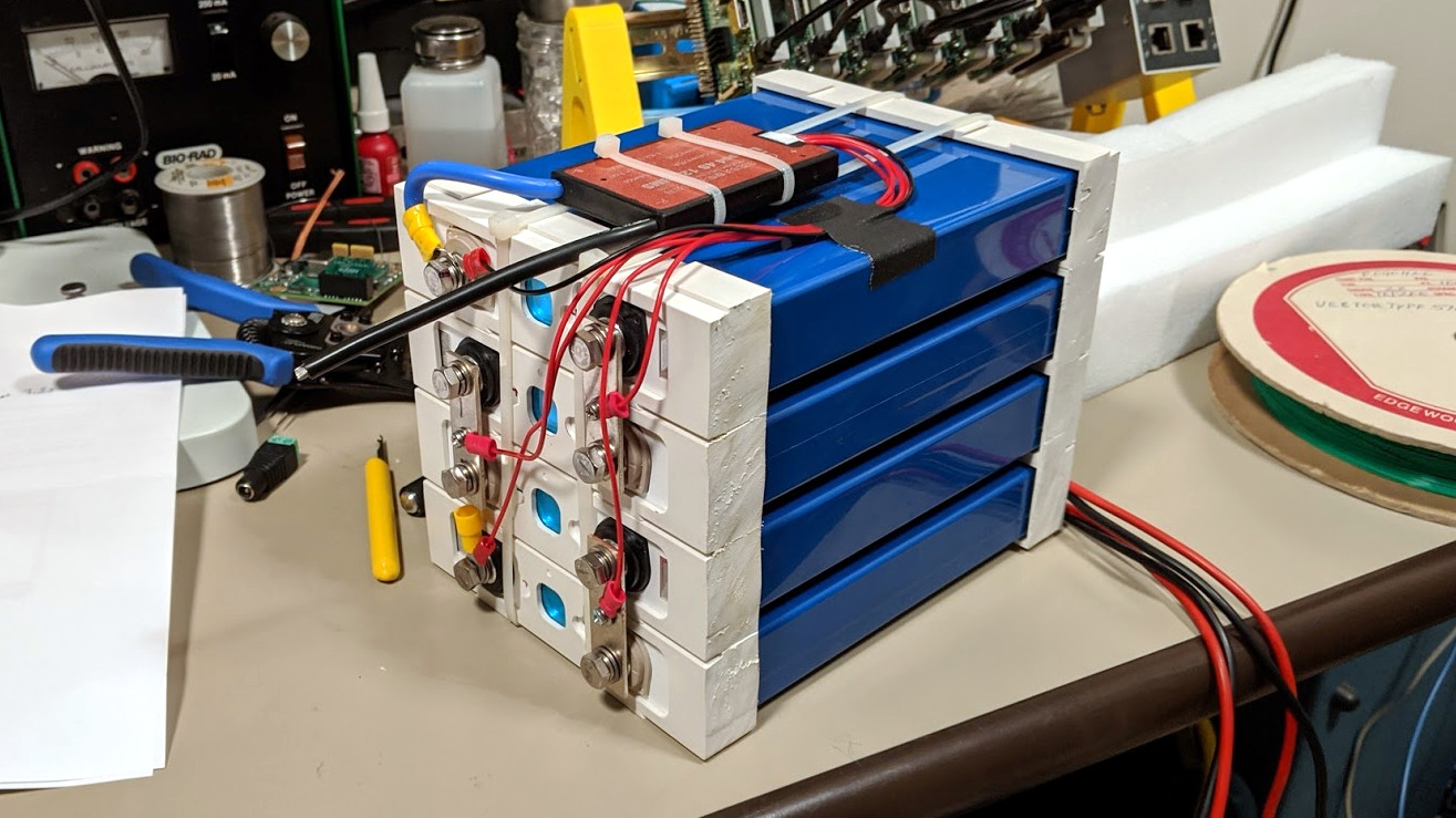 Ammo Can Battery; 50 Ah LiFePO4 Clad In Army Green Hackaday