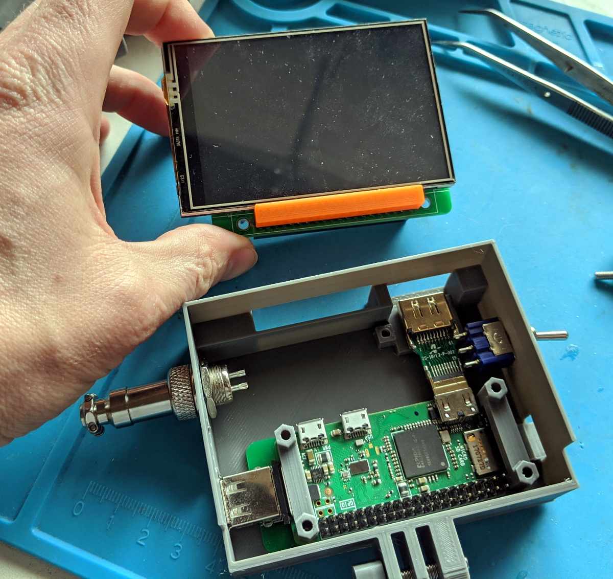Join The Movement With This Mini Cyberdeck Hackaday