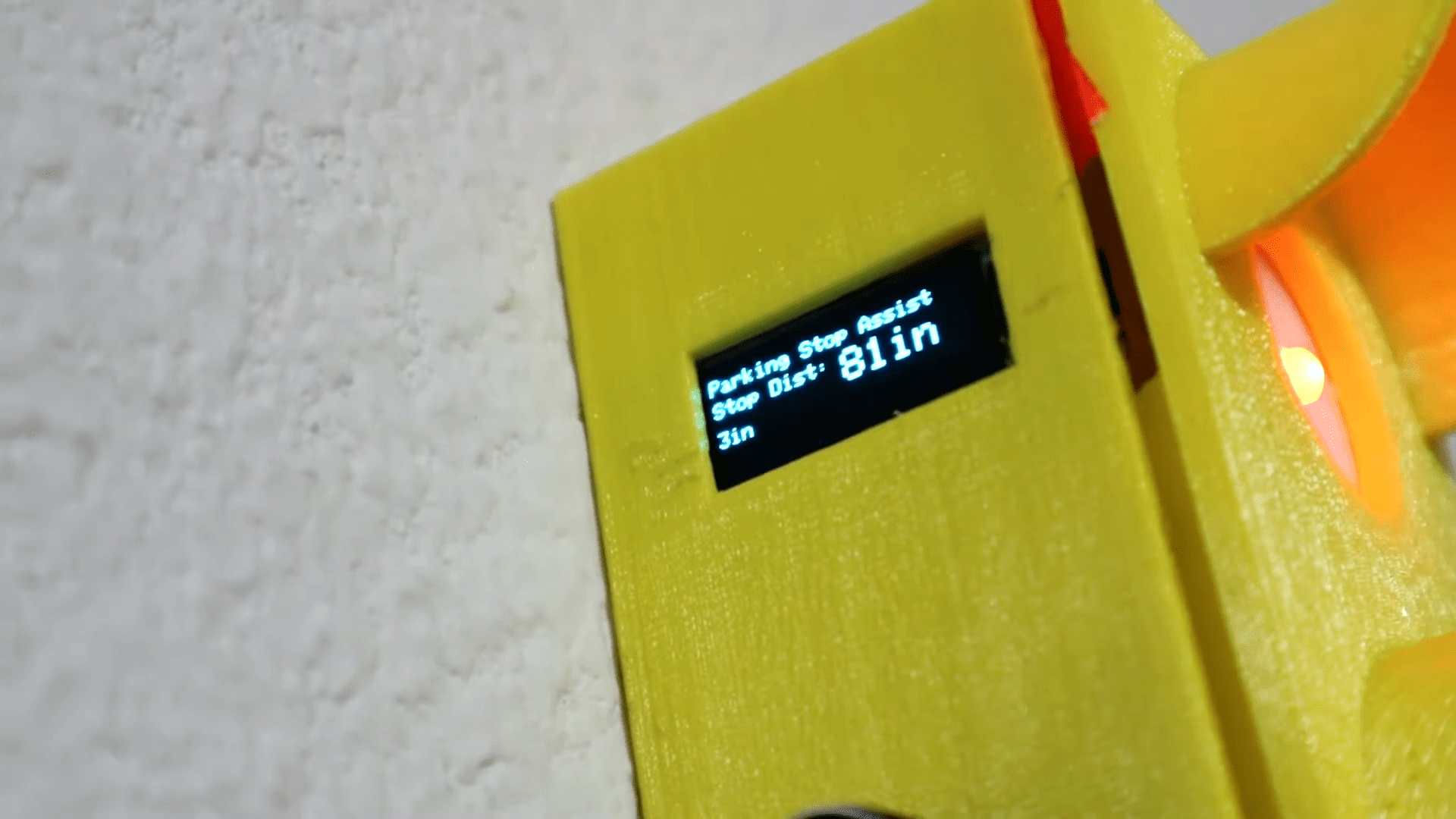 Parking Assistant Helps Back Up The Car Without Going Too Far Hackaday