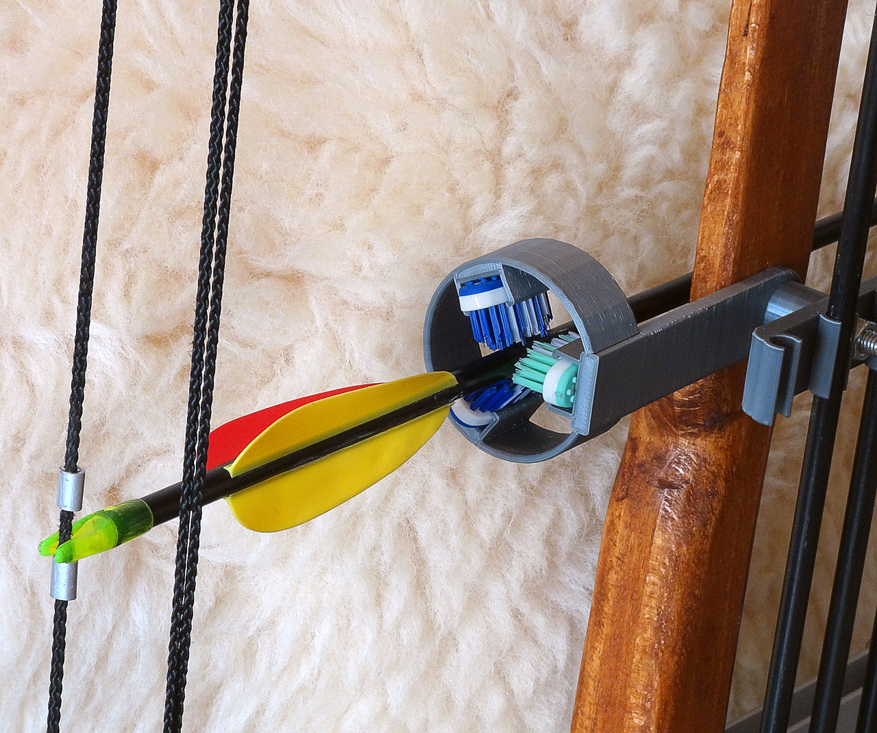 Slick DIY Compound Bow Uses Coiled Springs, Toothbrush Heads Hackaday