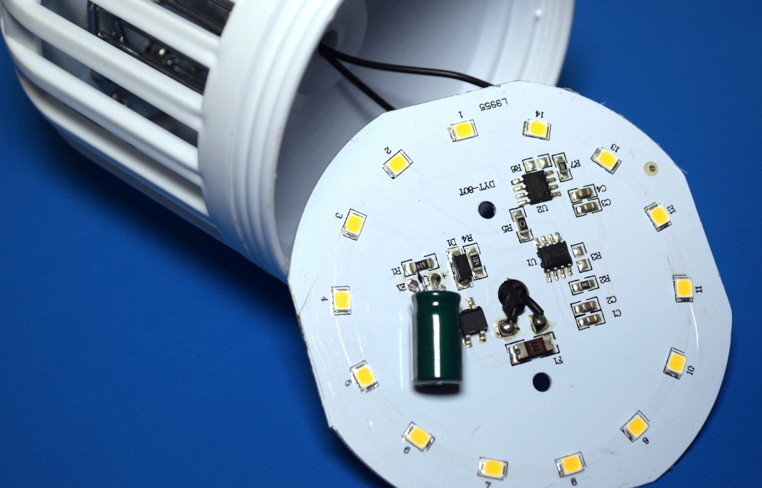Teardown: Bug Zapper Bulb | Hackaday