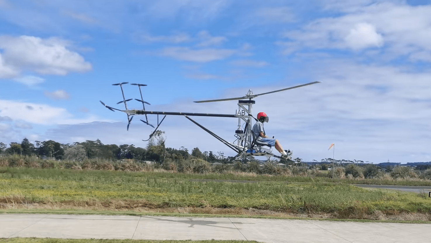 Manned Electric Helicopter With 7 Tail Rotors Hackaday
