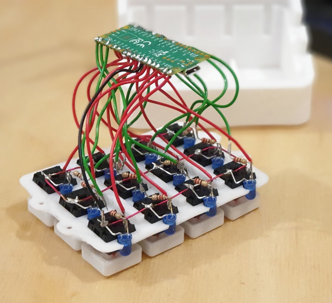 Lighted Raspberry Pico Stream Deck Is Easy As Pi Hackaday