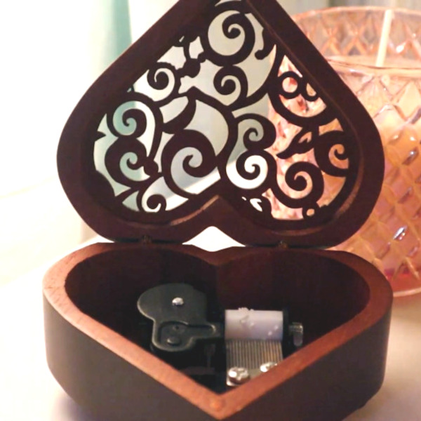 Custom Music Box Cylinder Puts A Spin On Romance Hackaday