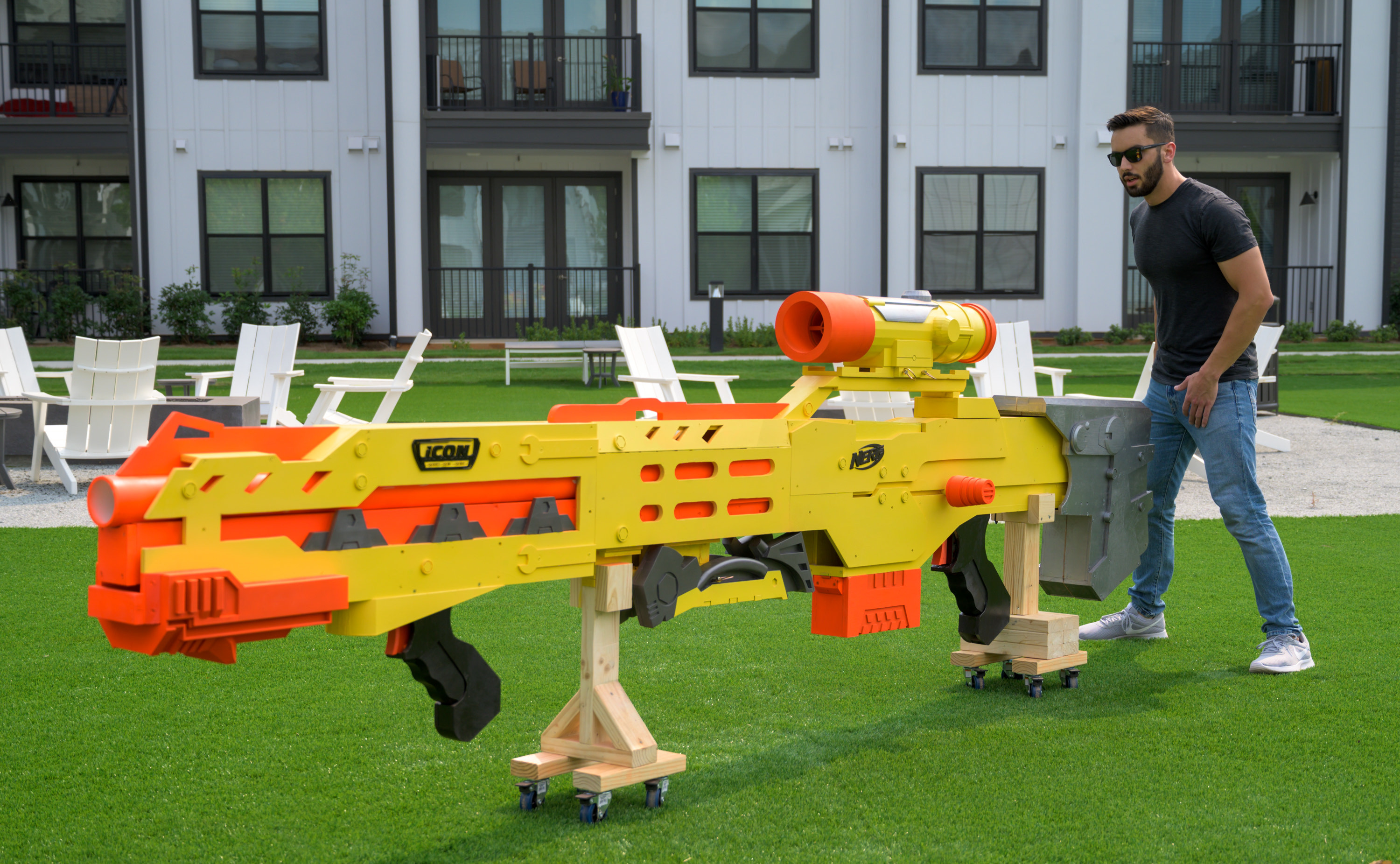 Giant Working NERF Gun Runs On Tiny Arduino Hackaday