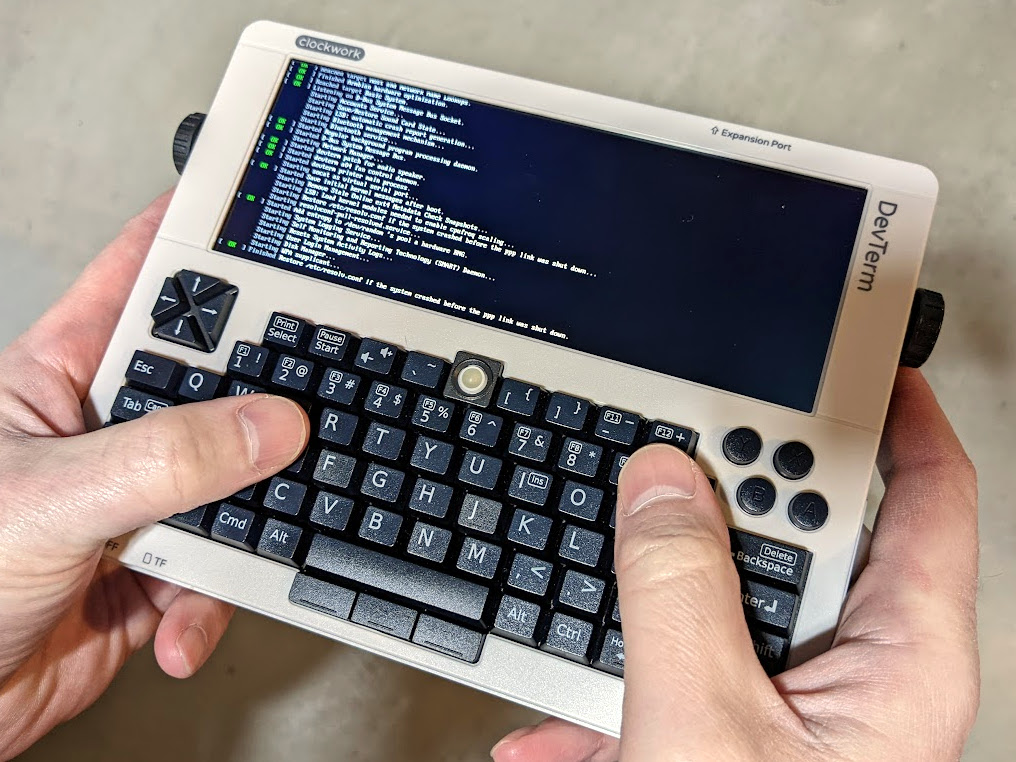 Review DevTerm Linux Handheld Has RetroFuture Vibe Hackaday